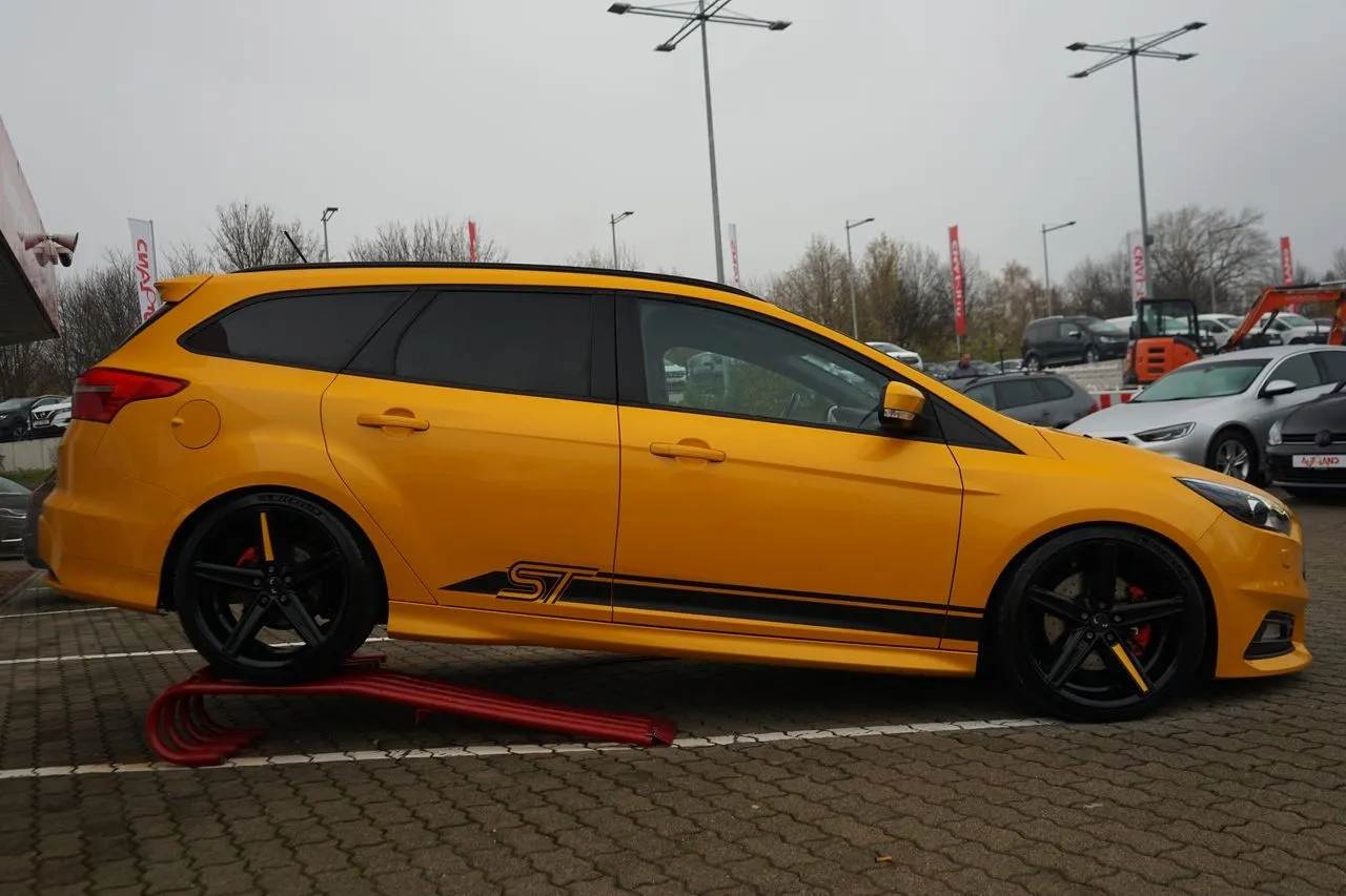 Ford Focus ST Turnier 2.0 EB...  Image 3