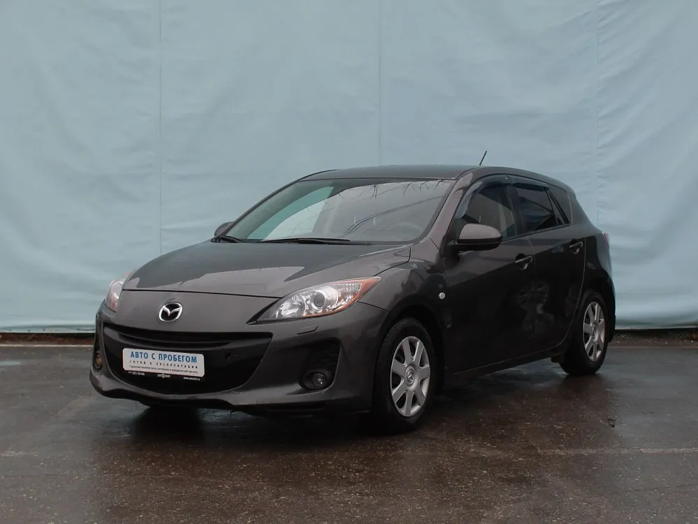 Mazda 3 Image 1