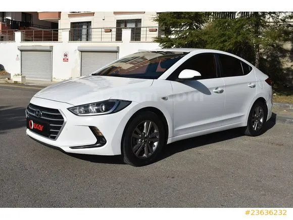 Hyundai Elantra 1.6 CRDi Style Plus Image 1